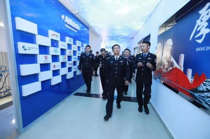 老哥俱乐部-老哥必备的交流社区