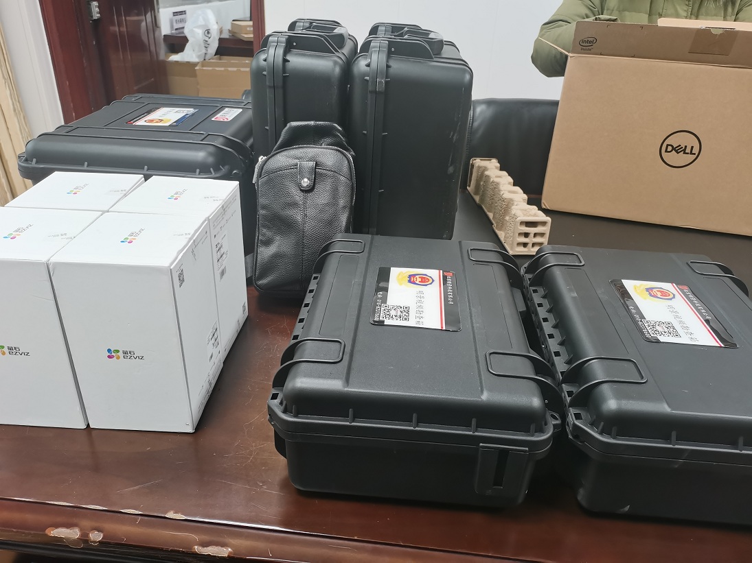 老哥俱乐部-老哥必备的交流社区