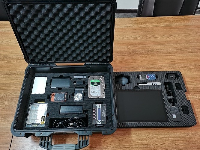 老哥俱乐部-老哥必备的交流社区