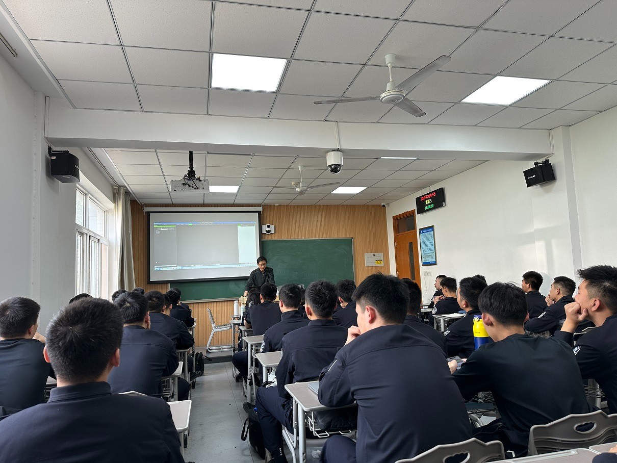 老哥俱乐部-老哥必备的交流社区