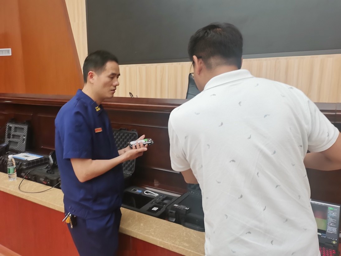 老哥俱乐部-老哥必备的交流社区