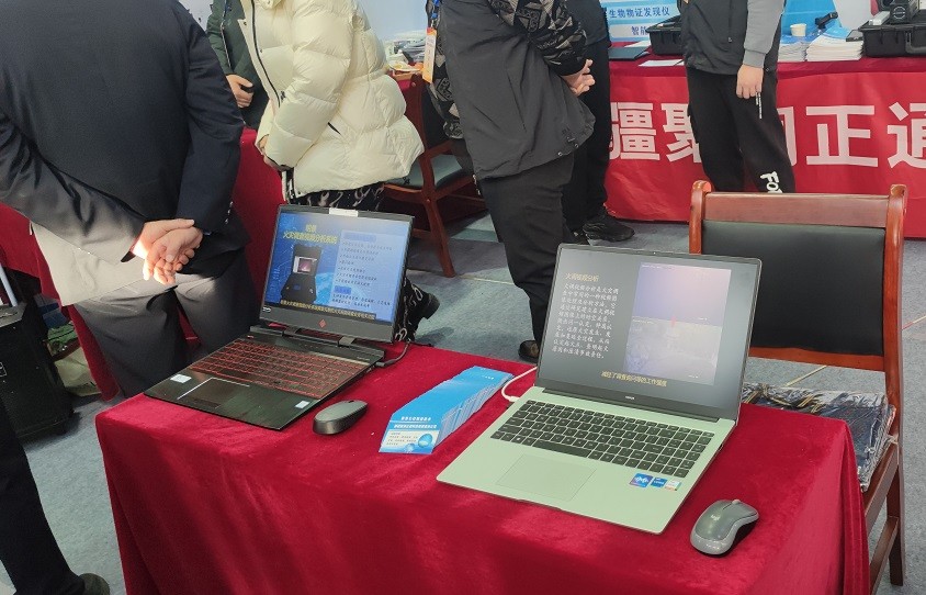 老哥俱乐部-老哥必备的交流社区